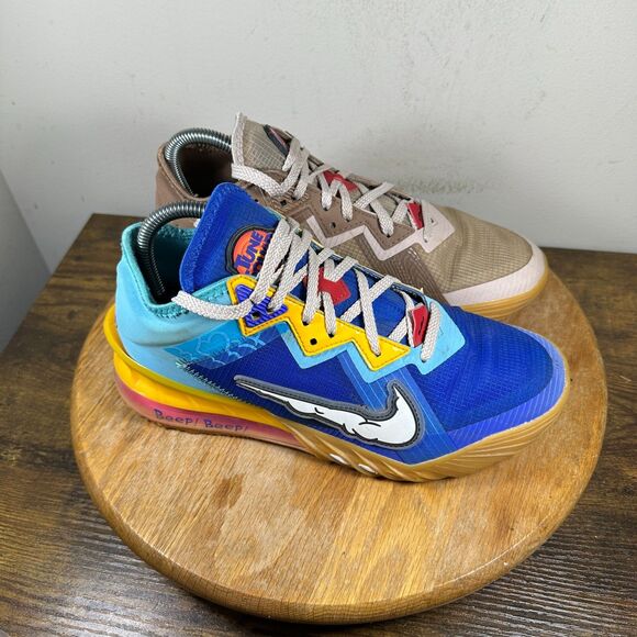 Nike LeBron 18 Low Wile E. vs Roadrunner Space Jam Men's Size 7 Shoes CV7562-401